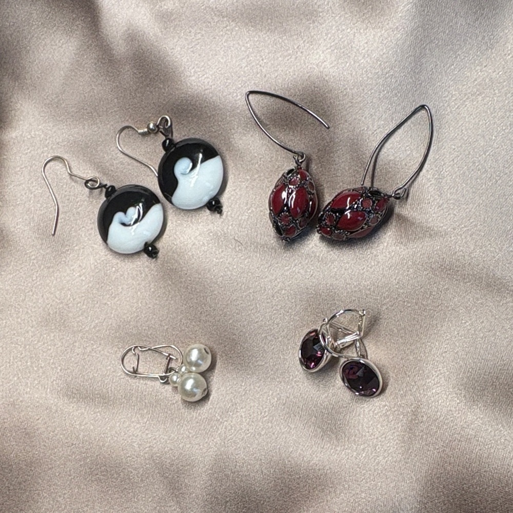 Lot of 4 Pairs Vintage and Modern Earrings